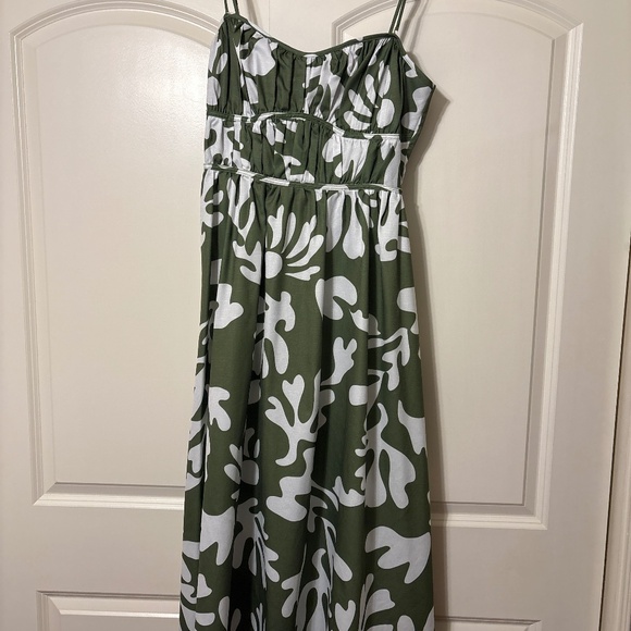 Fun flirty midi dress - Picture 1 of 3